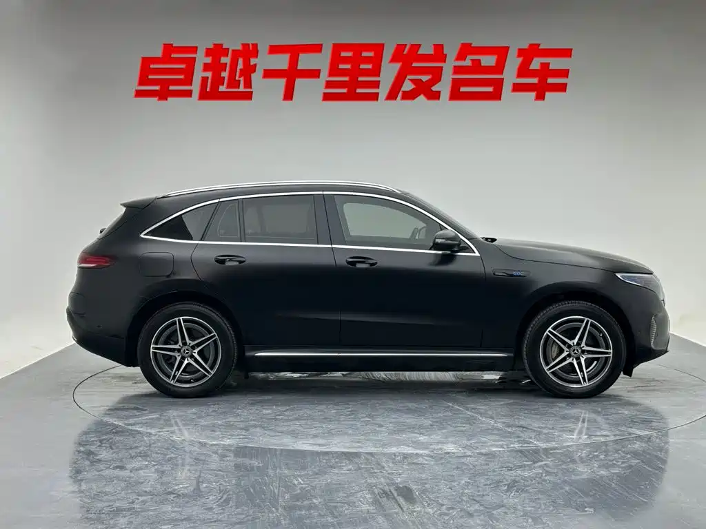Mercedes-Benz EQC — миниатюра 4