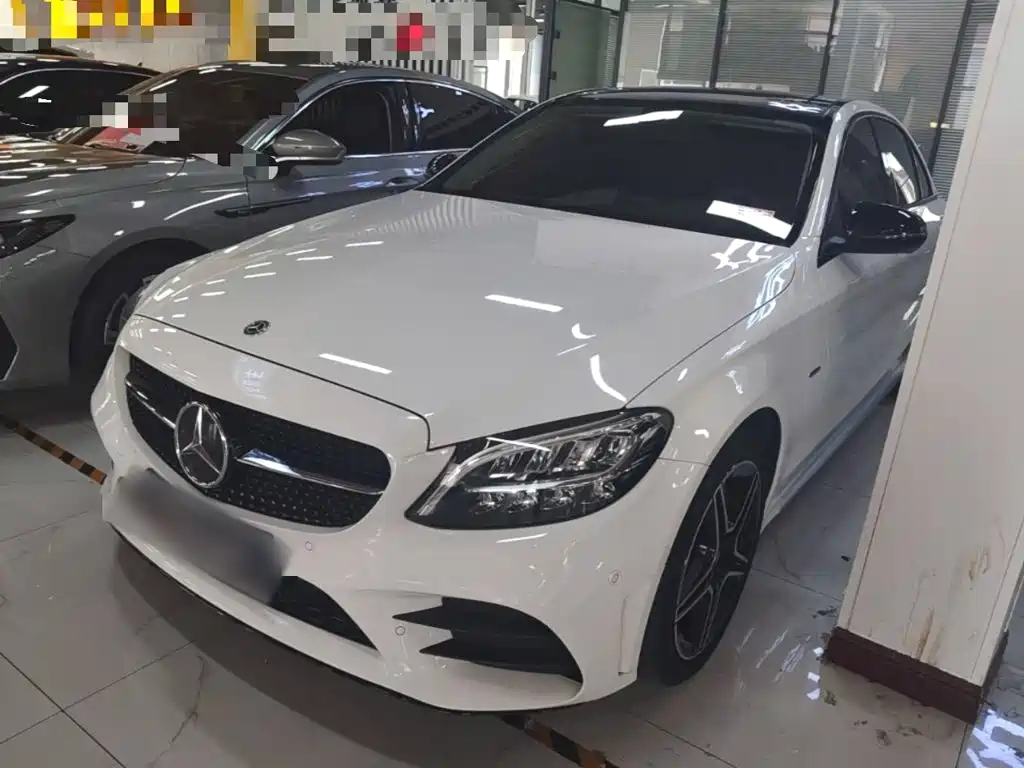 Mercedes-Benz C-Class — миниатюра 2
