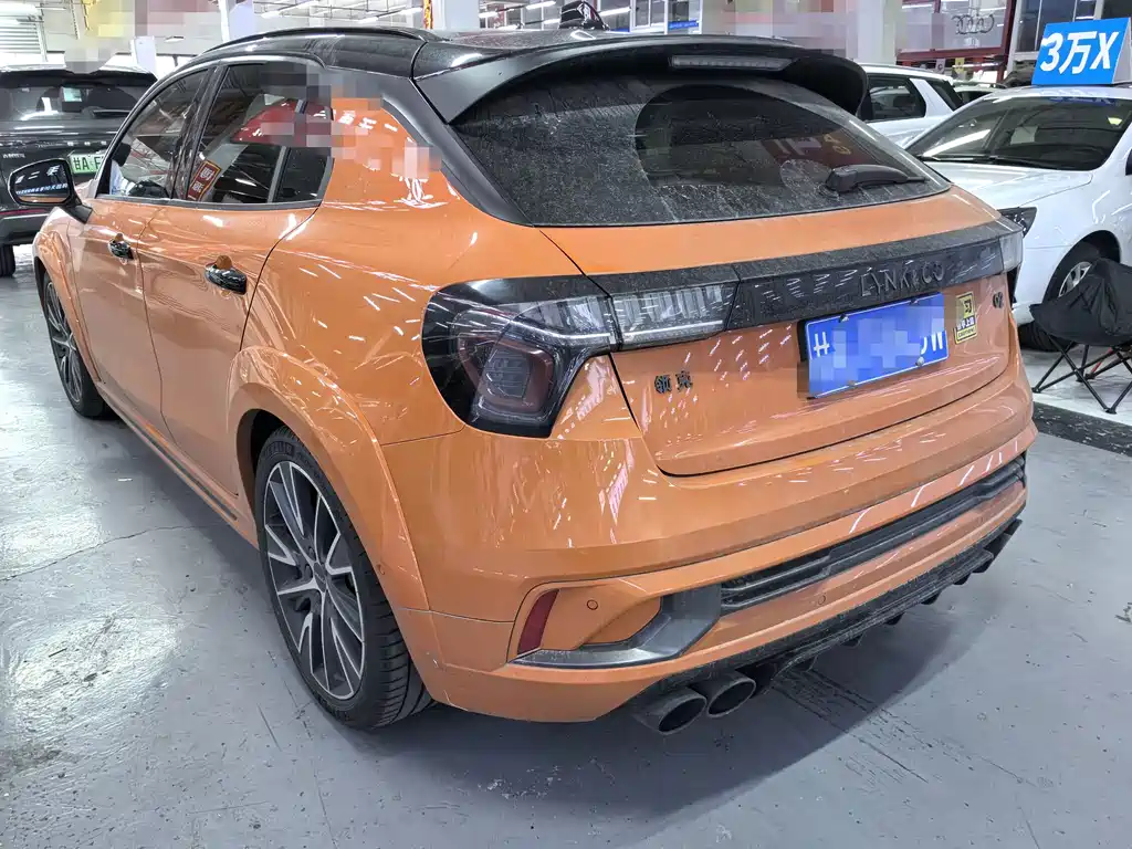 Lynk & Co 02 Hatchback — миниатюра 4