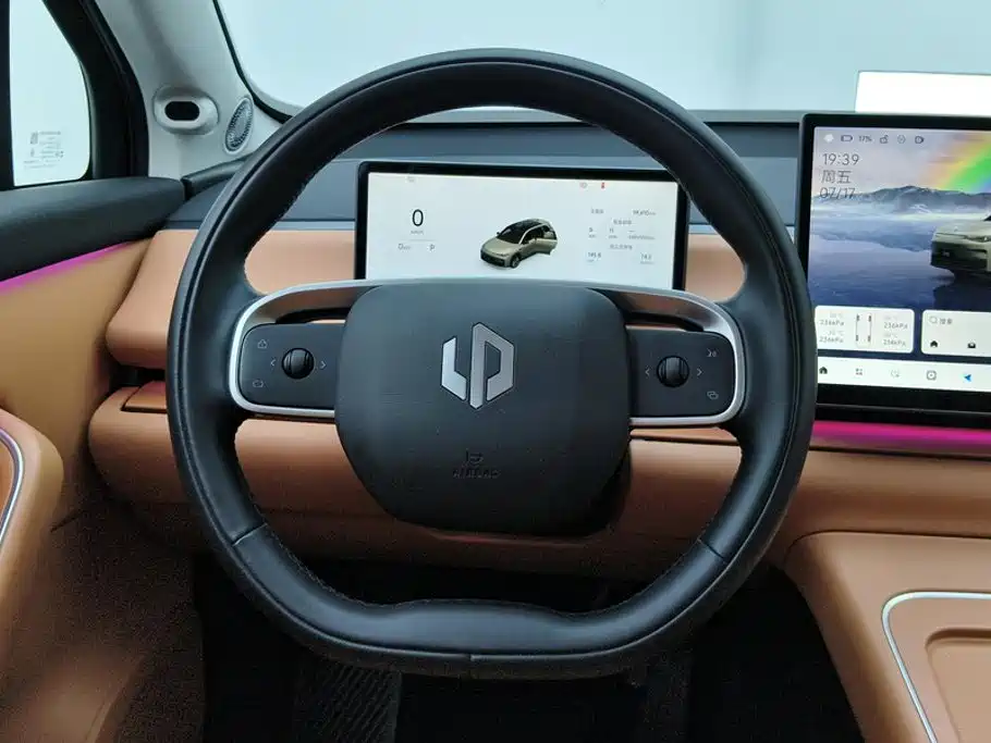 Leapmotor Leapmotor C10 — миниатюра 15