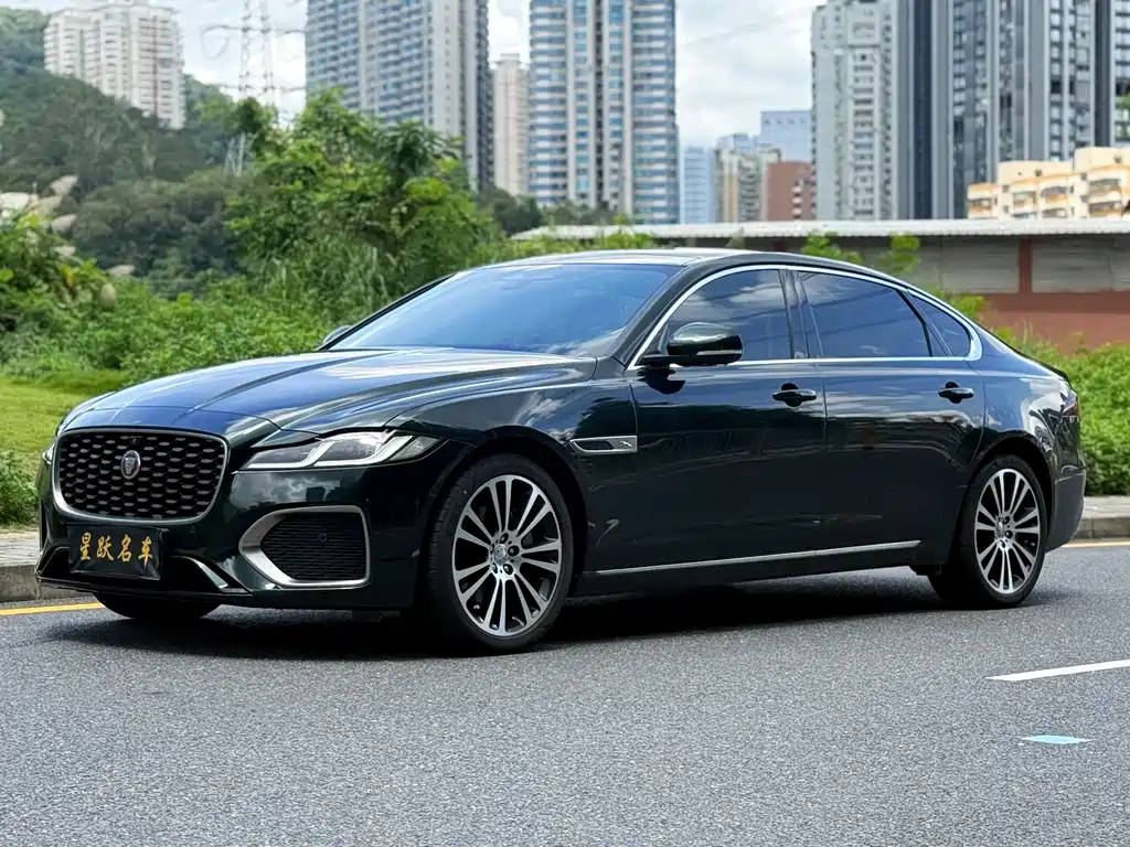 Jaguar XFL 2023 XFL 2.0T P250 Premium Luxury