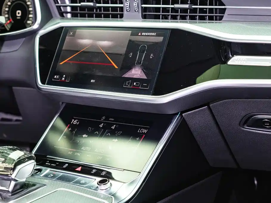 Audi A6L — миниатюра 14