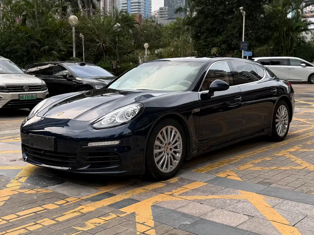 Porsche Panamera 2014 Panamera S Executive 3.0T