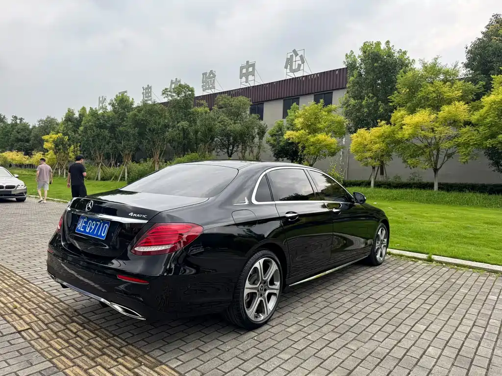 Mercedes-Benz E-Class E 2017 E 320 L Sport 4MATIC