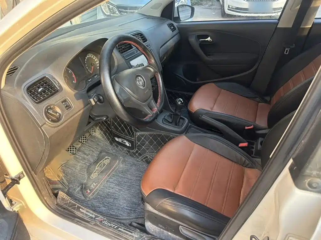 Volkswagen Polo — миниатюра 14