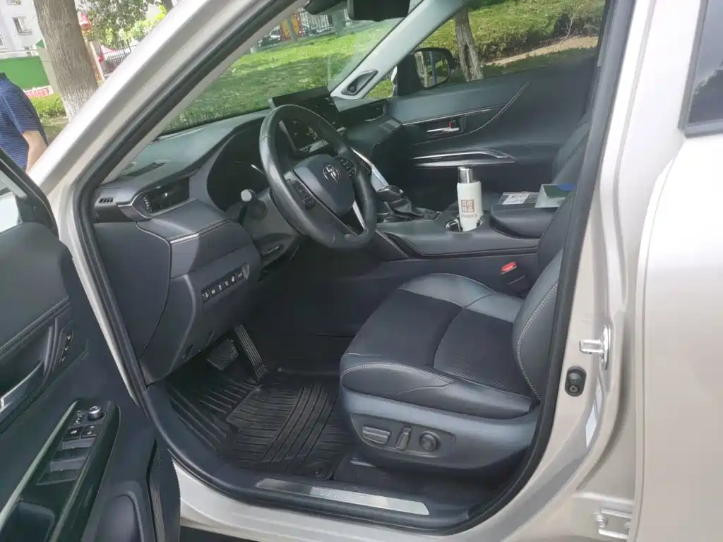 Toyota Venza — миниатюра 8