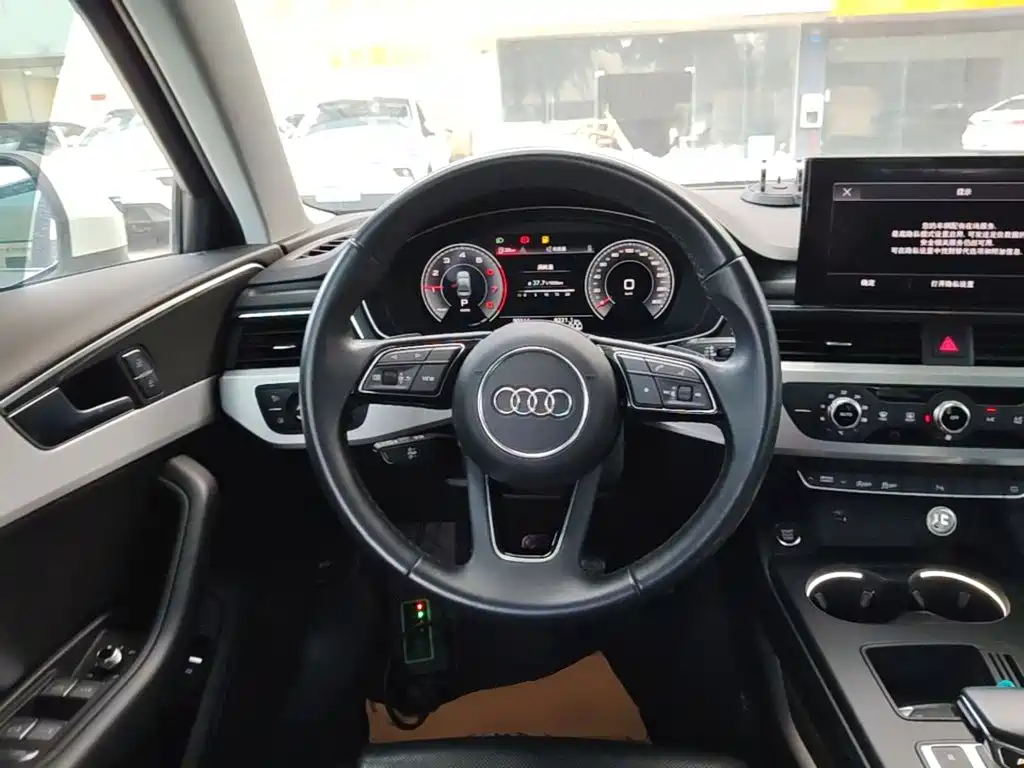 Audi A4L — миниатюра 11