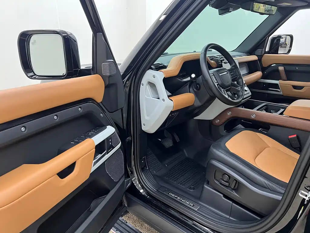 Land Rover Land Rover Defender 2024 110 3.0T P400 X-DYNAMIC HSE