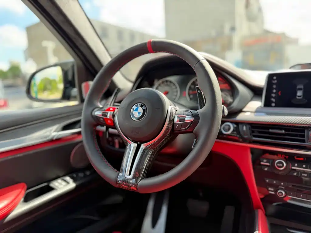 BMW X6 M — миниатюра 9