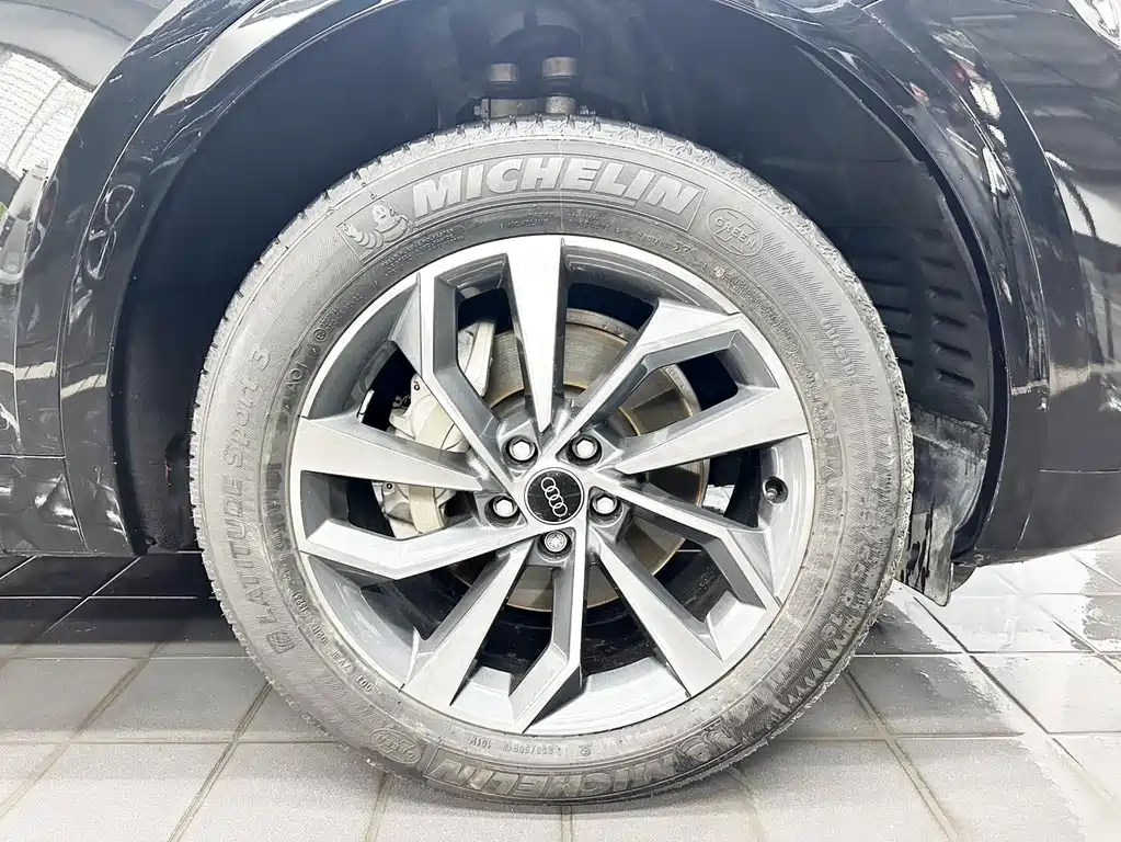 Audi Q5L — миниатюра 17