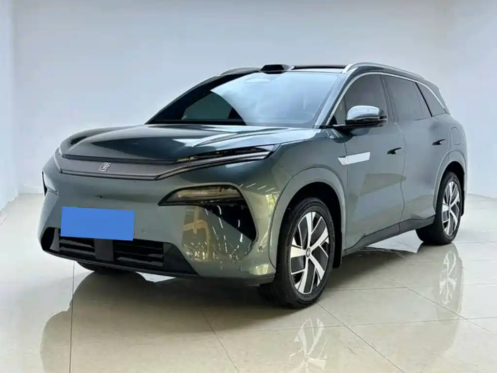 BYD Дон Л. — миниатюра 2