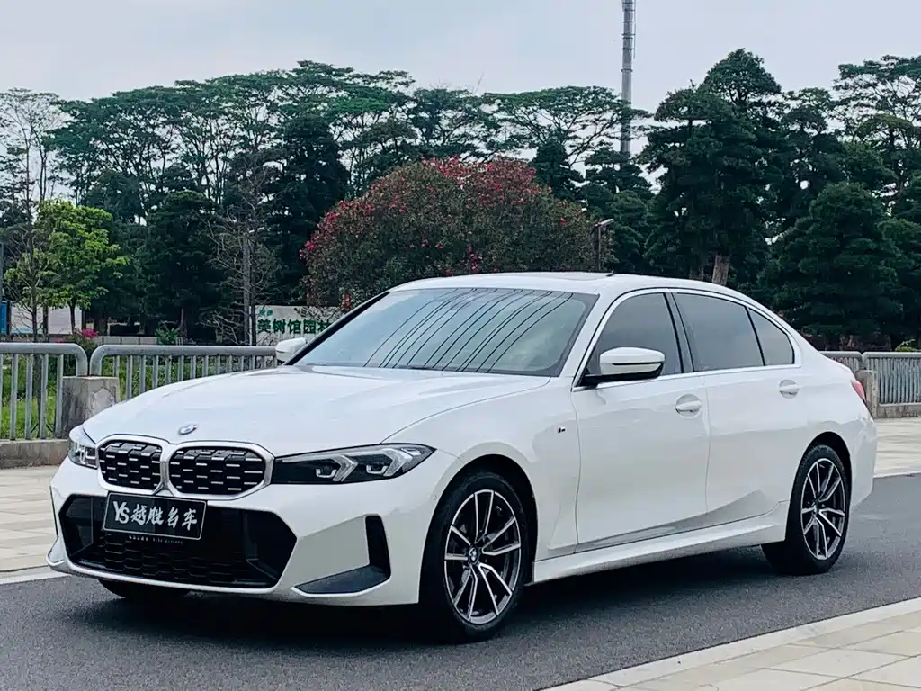 BMW 3 Series 2024