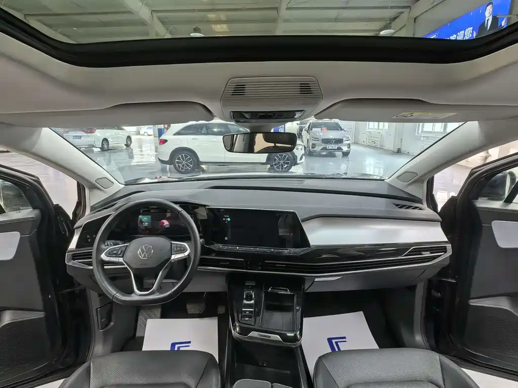 Volkswagen Talagon — миниатюра 10