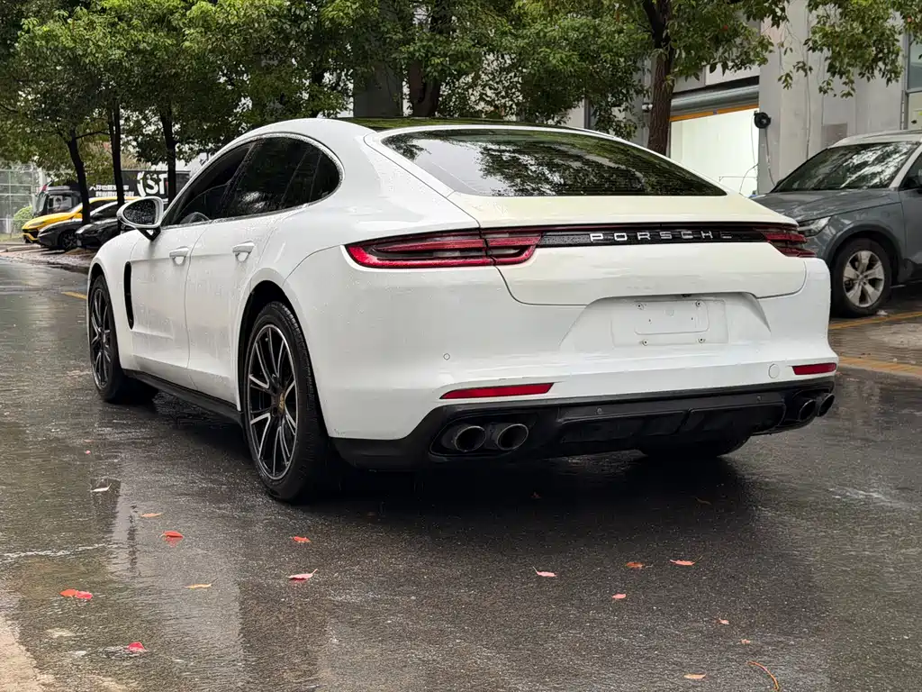 Porsche Panamera — миниатюра 13