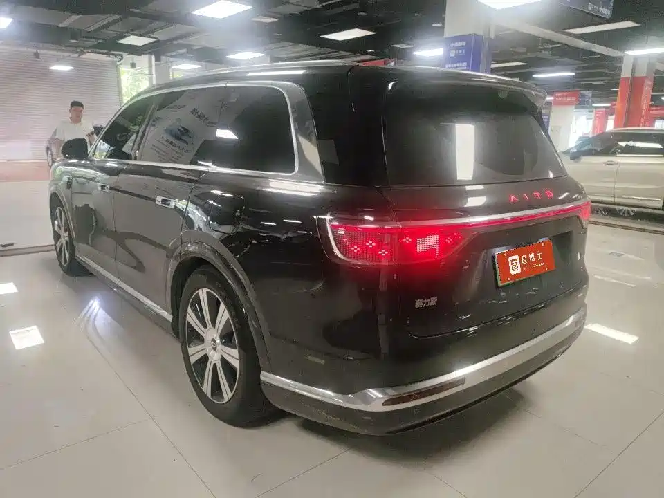 AITO Wenjie AITO M9 — миниатюра 3