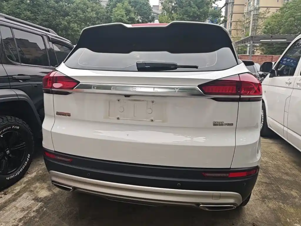 Geely Boyue — миниатюра 6