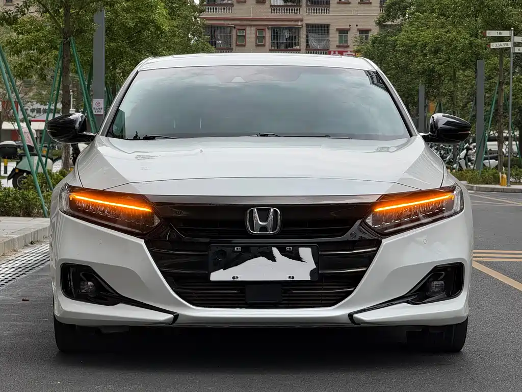 Honda Accord — миниатюра 2
