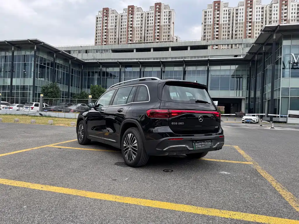 Mercedes-Benz EQB — миниатюра 21