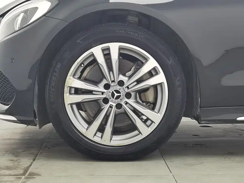 Mercedes-Benz C-Class — миниатюра 17