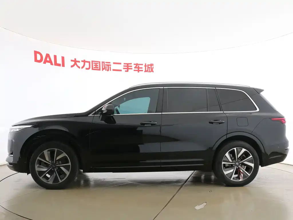 Li Auto Li ONE — миниатюра 13