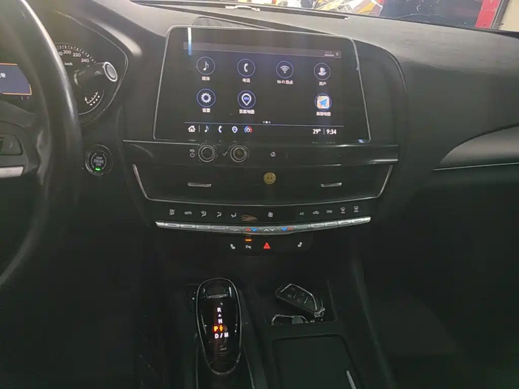 Cadillac CT5 — миниатюра 13