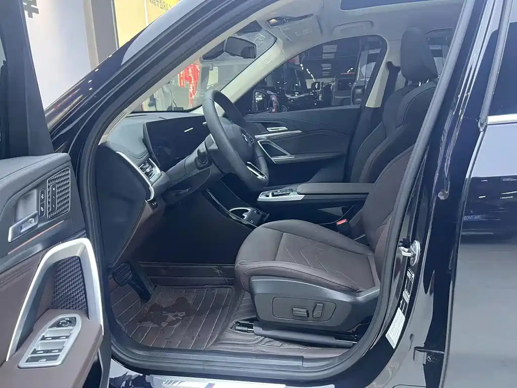 BMW X1 — миниатюра 5