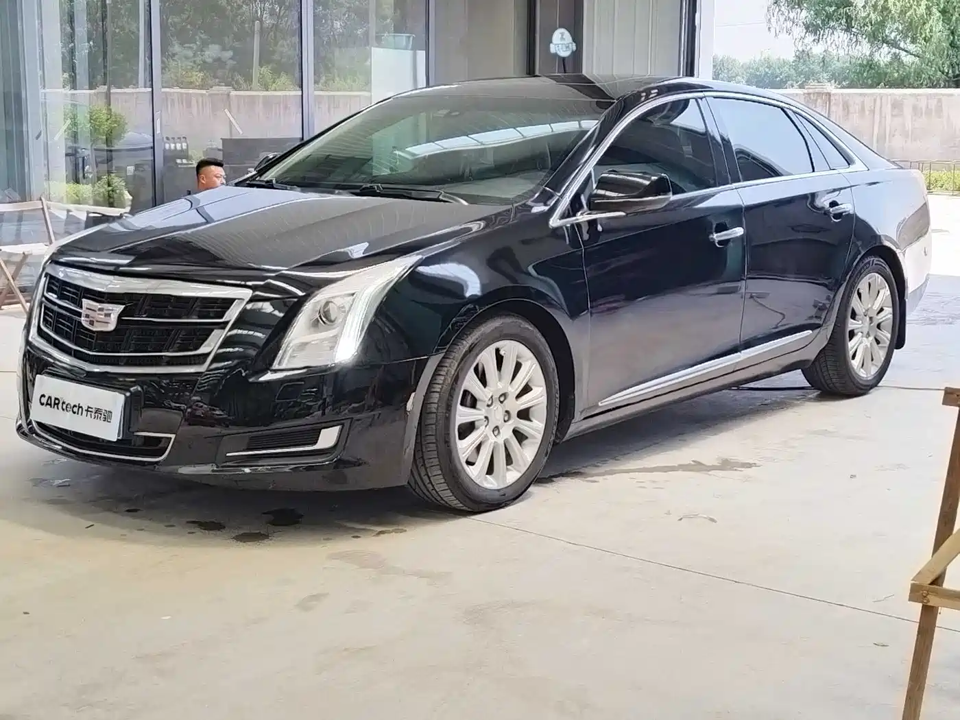 Cadillac XTS