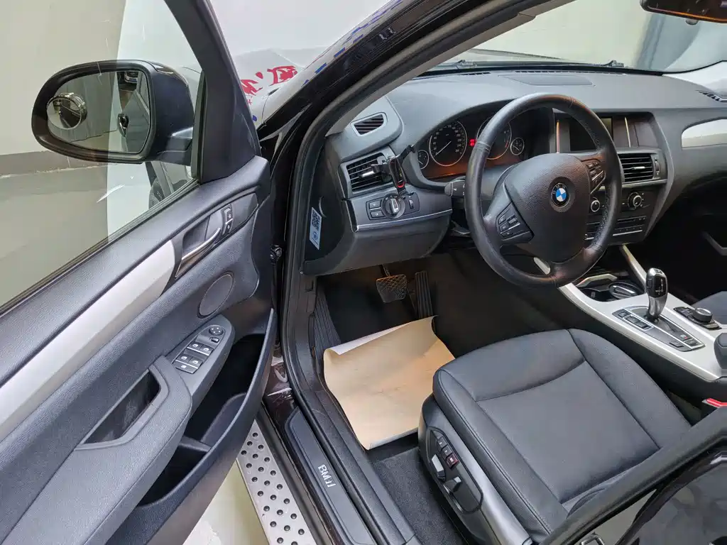 BMW X3 (Import) — миниатюра 13