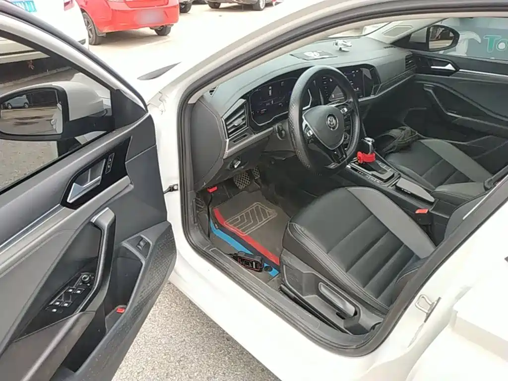 Volkswagen Sagitar — миниатюра 16