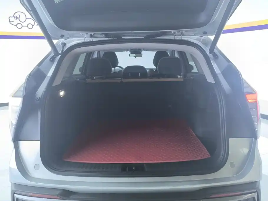 Geely Boyue L — миниатюра 4