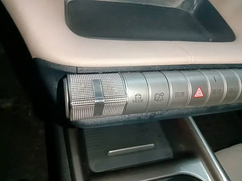 BYD Dolphin — миниатюра 14