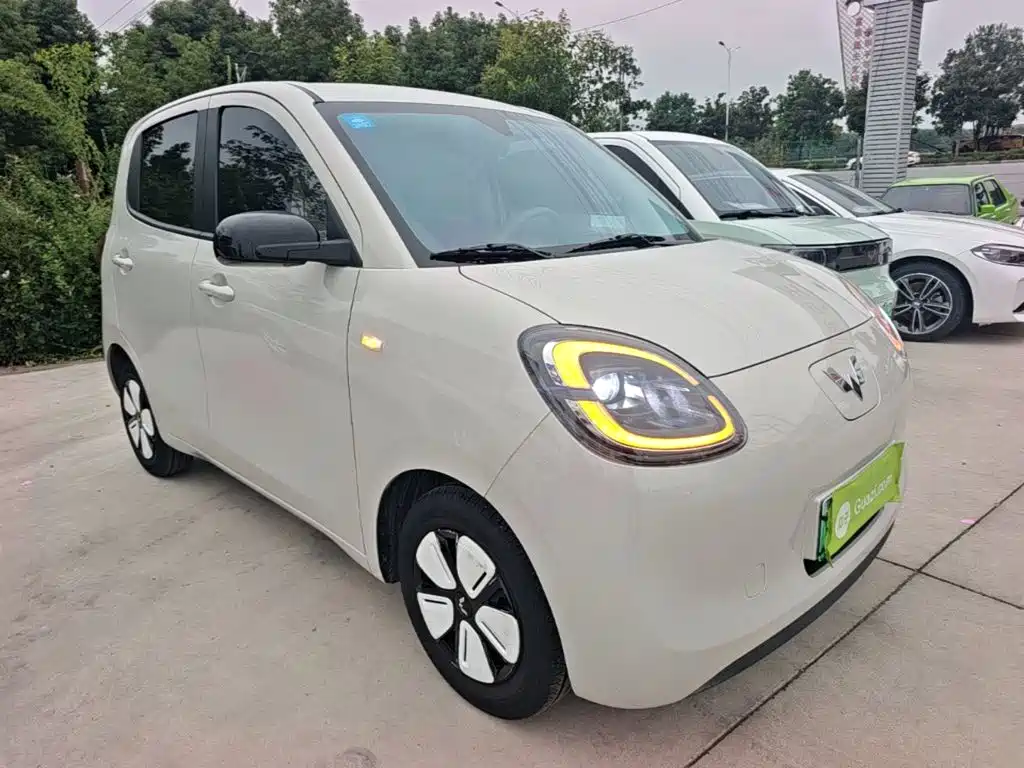 Wuling MINIEV — миниатюра 4