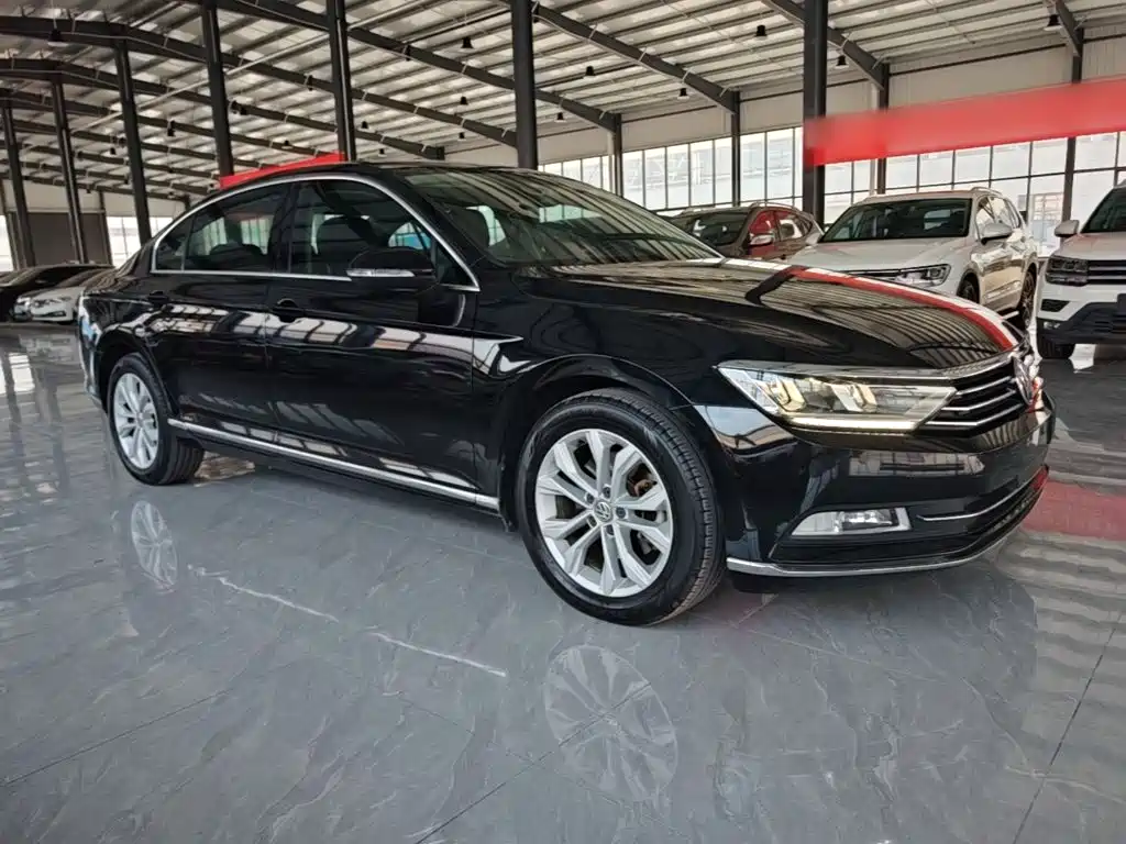 Volkswagen Magotan — миниатюра 4