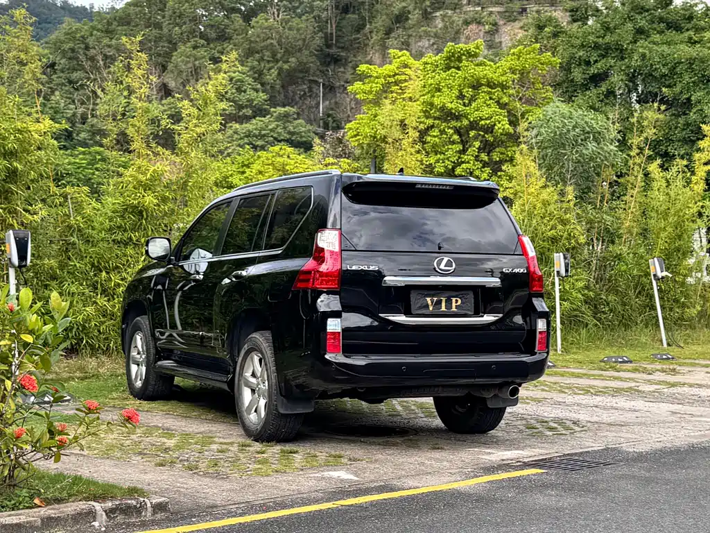 Lexus GX — миниатюра 4