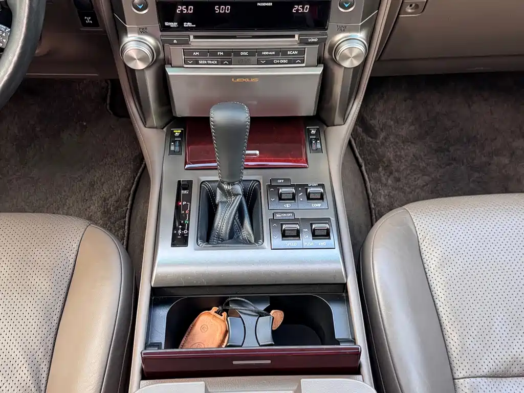 Lexus GX — миниатюра 10