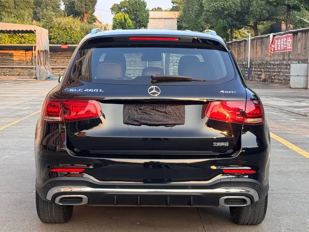 Mercedes-Benz GLC — миниатюра 8