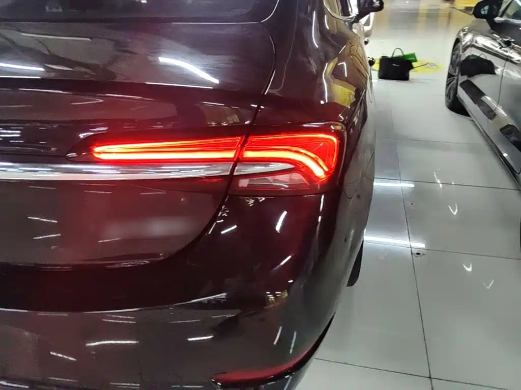 Buick LaCrosse — миниатюра 8