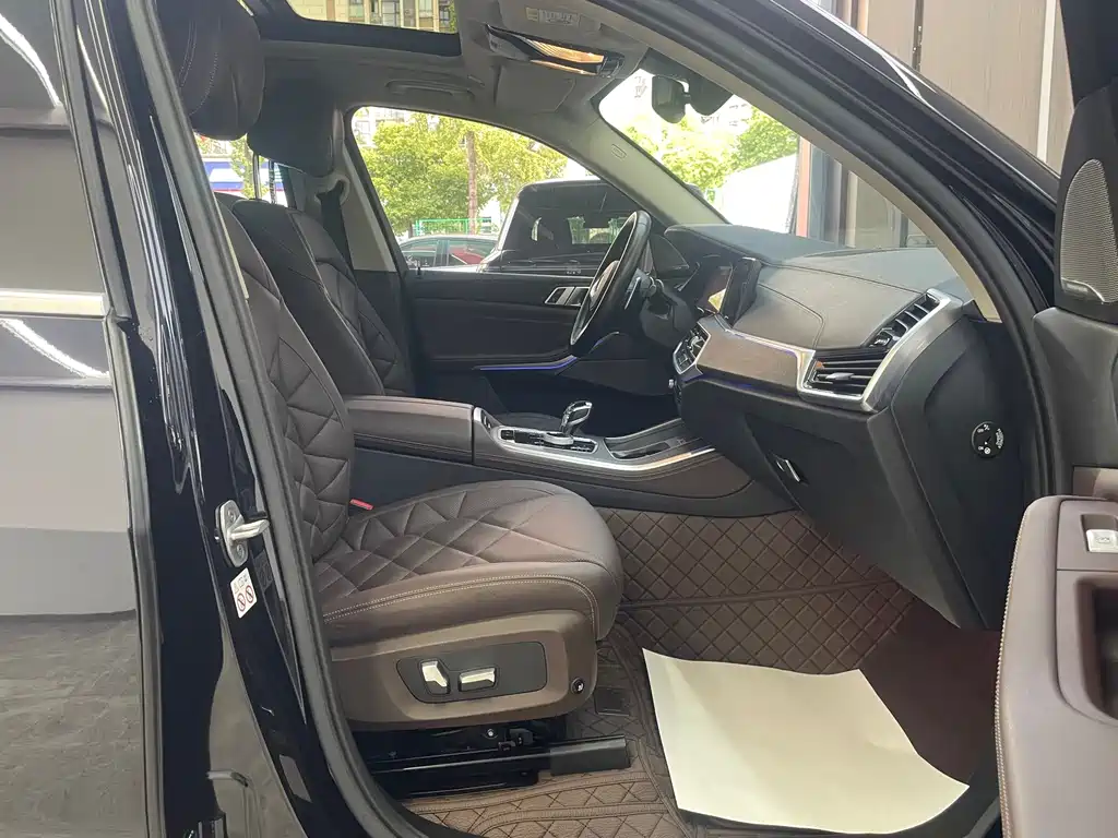BMW X5 — миниатюра 15