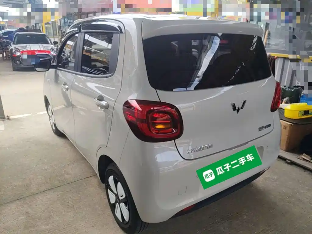 Wuling MINIEV — миниатюра 5