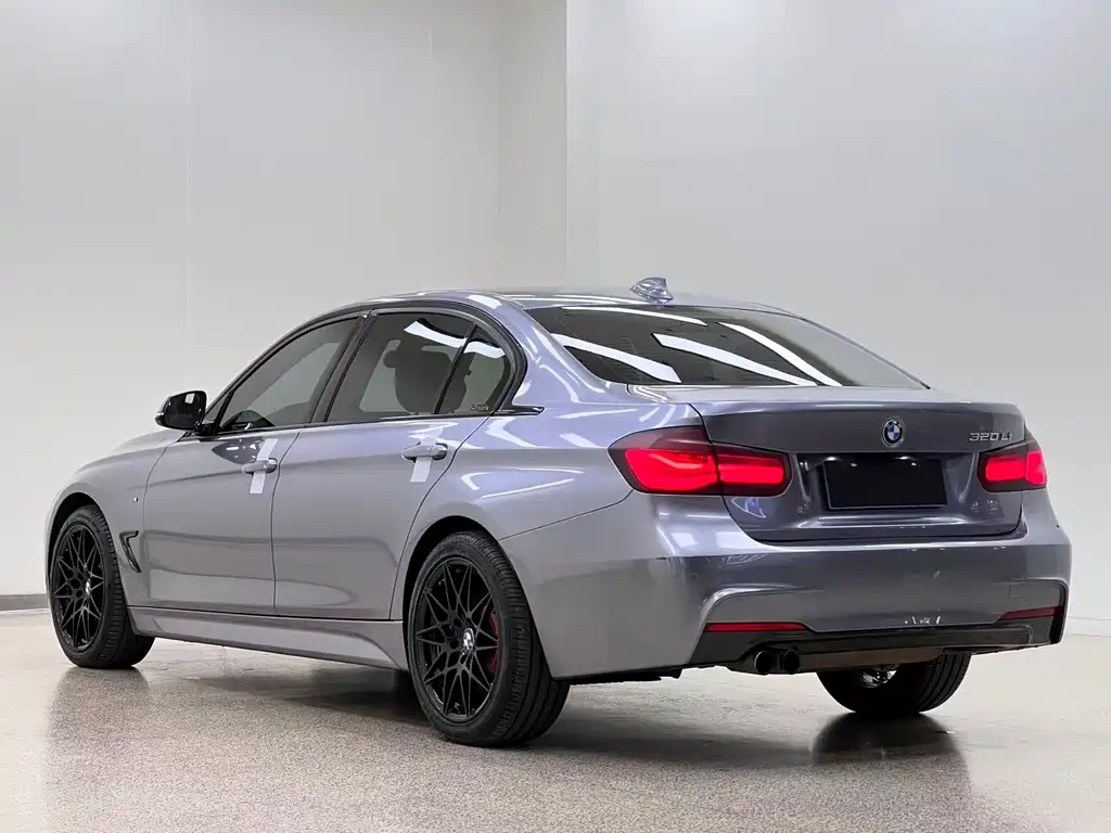 BMW 3 Series — миниатюра 6