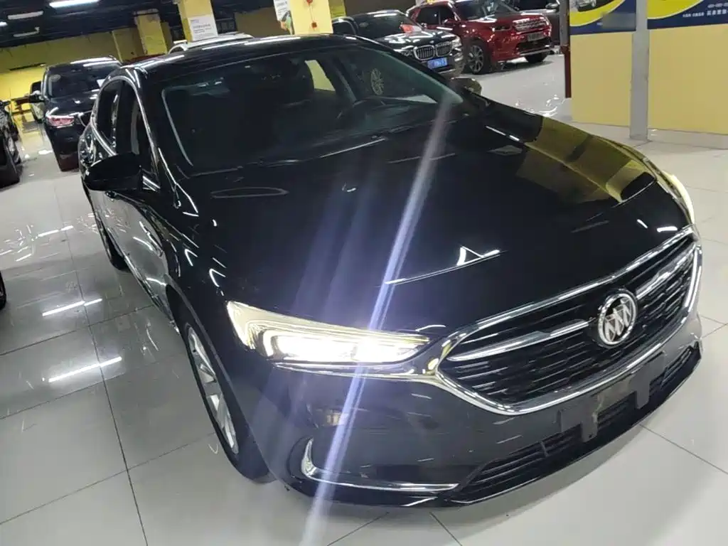 Buick LaCrosse — миниатюра 4
