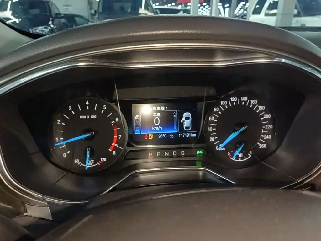 Ford Mondeo — миниатюра 12