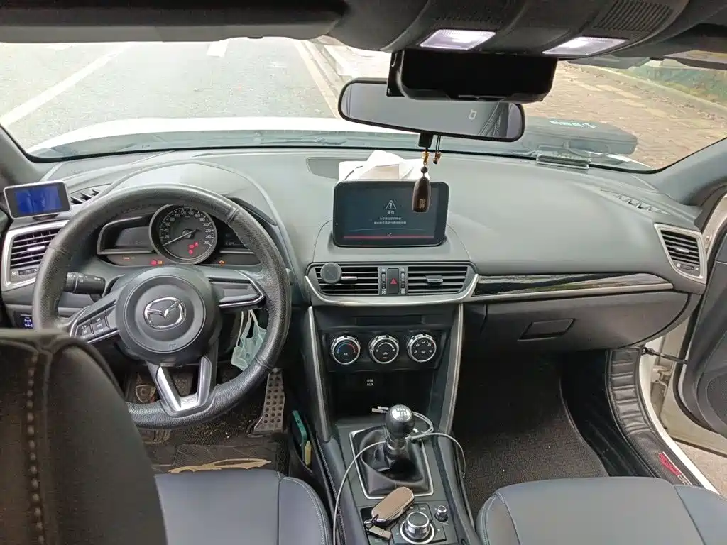 Mazda CX-4 — миниатюра 5