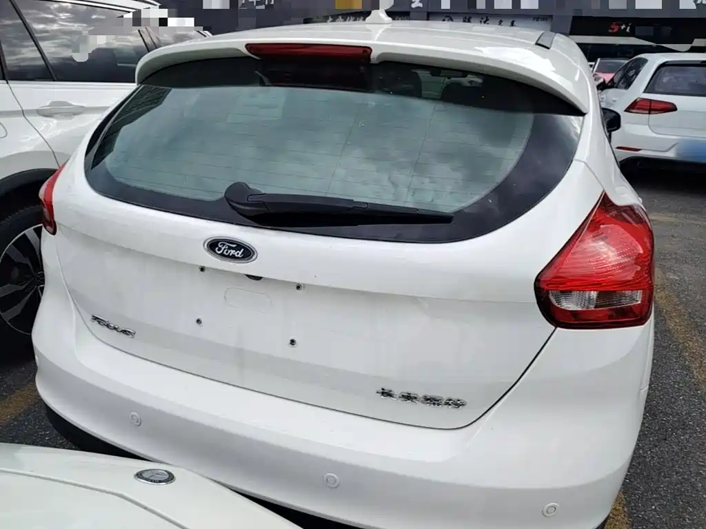 Ford Focus — миниатюра 6