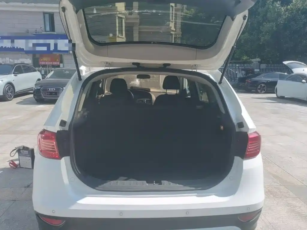 Zhonghua V5 — миниатюра 19