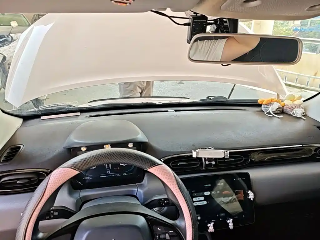 Leapmotor Leapmotor T03 — миниатюра 10