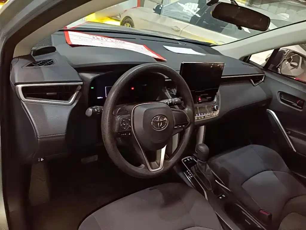 Toyota Frontlander — миниатюра 10