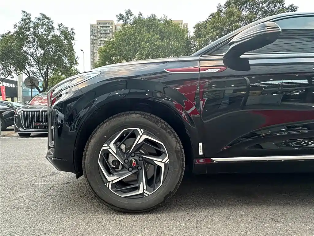 Hongqi Hongqi HS3 — миниатюра 17