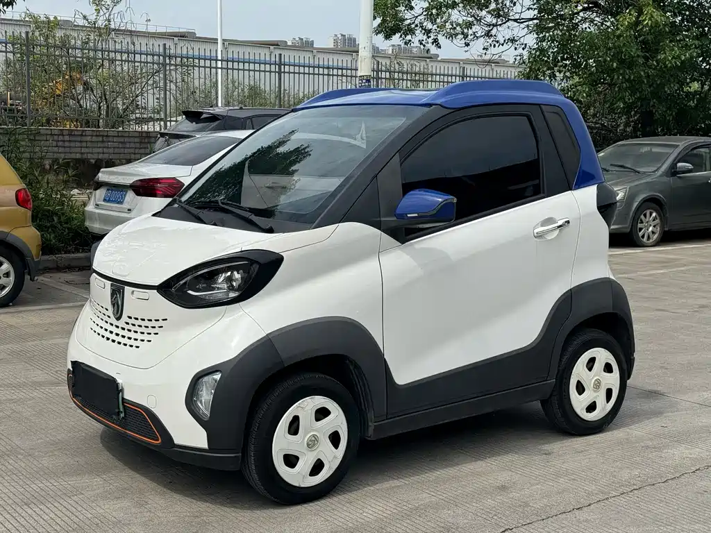 Baojun E100 2020