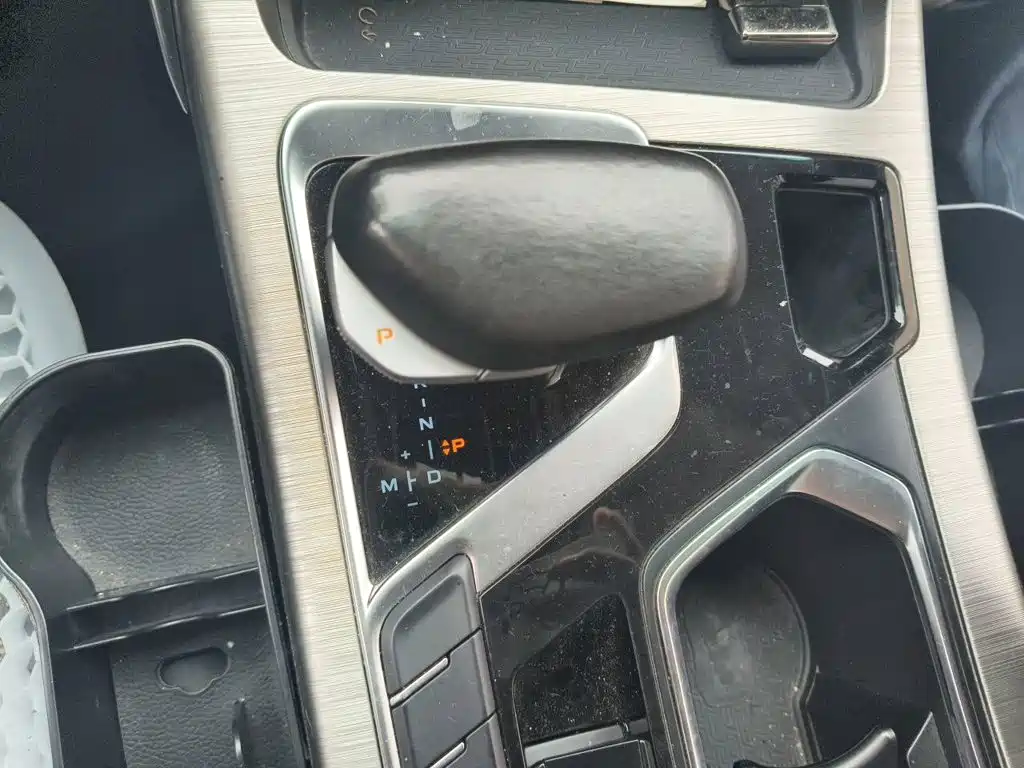 Geely Xingyue — миниатюра 10
